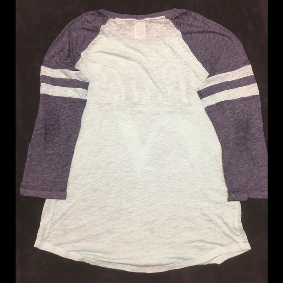 Victoria’s Secret Pink Long Sleeve - Picture 2 of 7